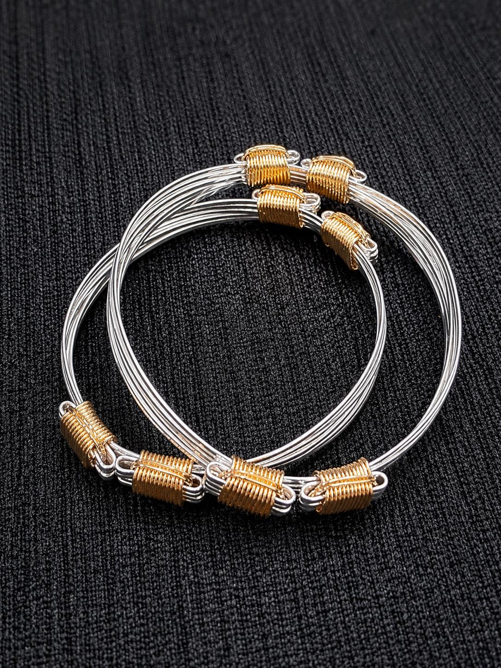 4 Seasons Wire Bracelets
